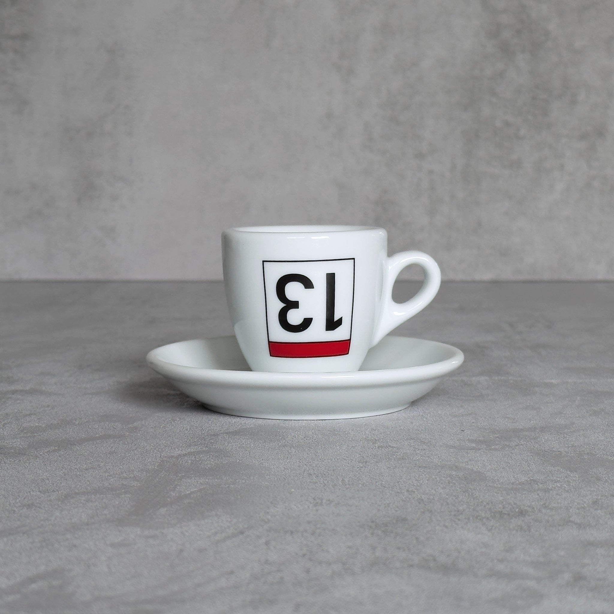Espresso-Tasse mit Radsport-Print Lucky 13